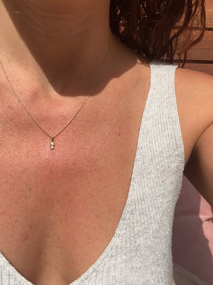 Double dot necklace